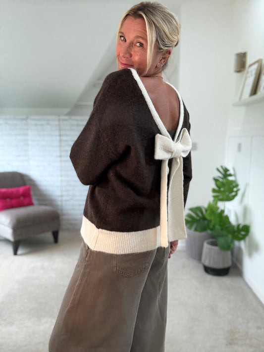 Chocolate/Cream Contrast Bow Back Jumper