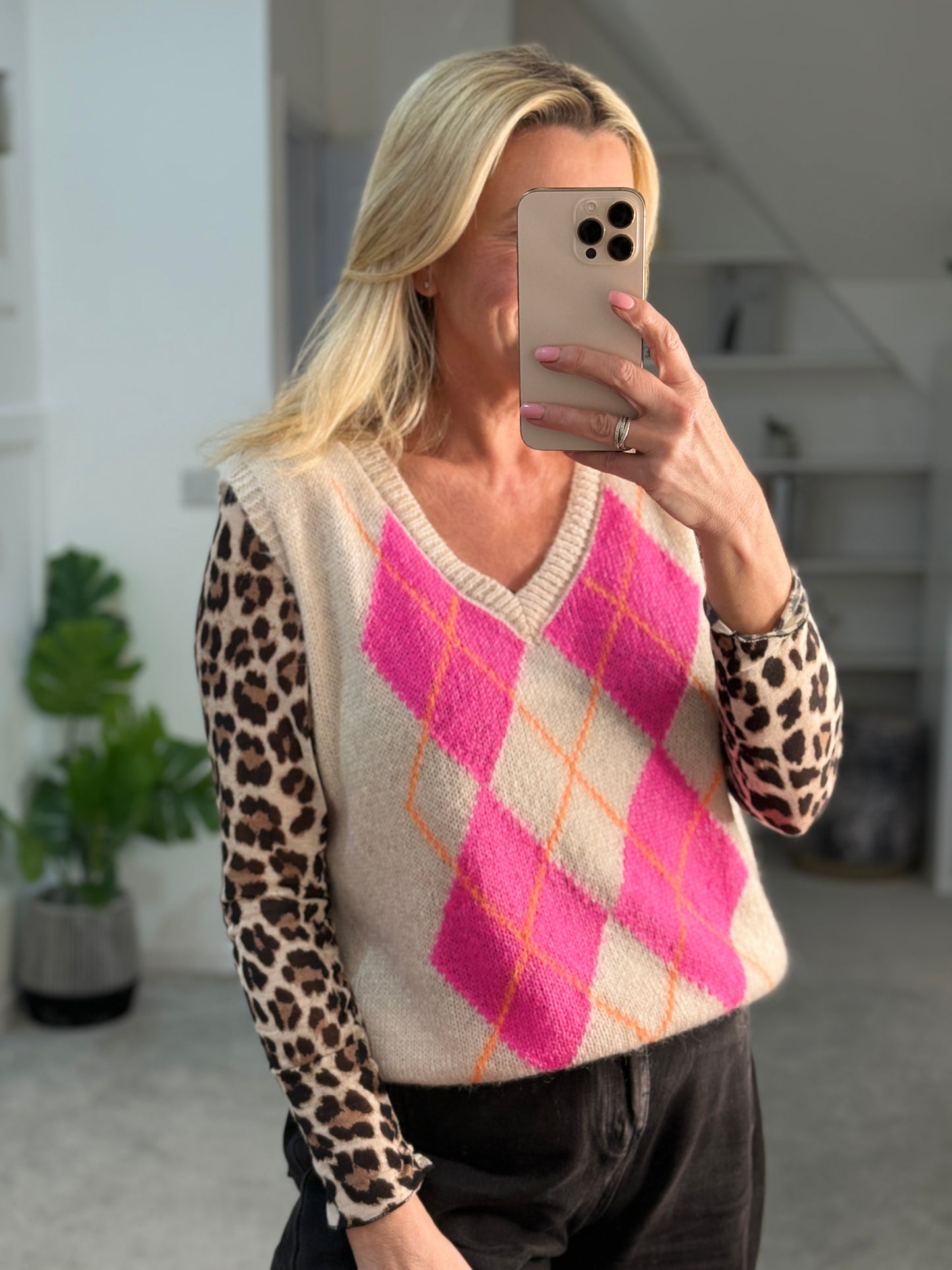 Beige/Pink Argyle V Neck Tank Top