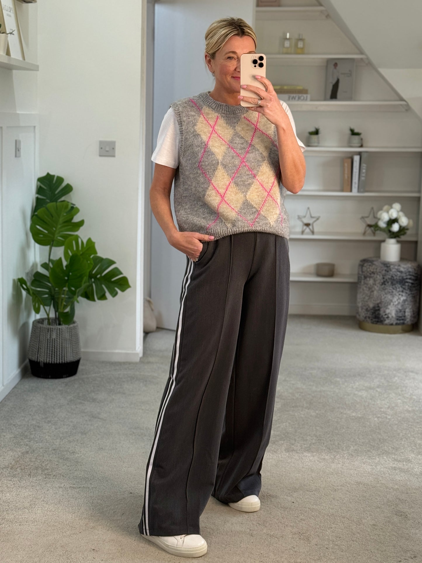 Grey/Pink Argyle Round Neck Tank Top