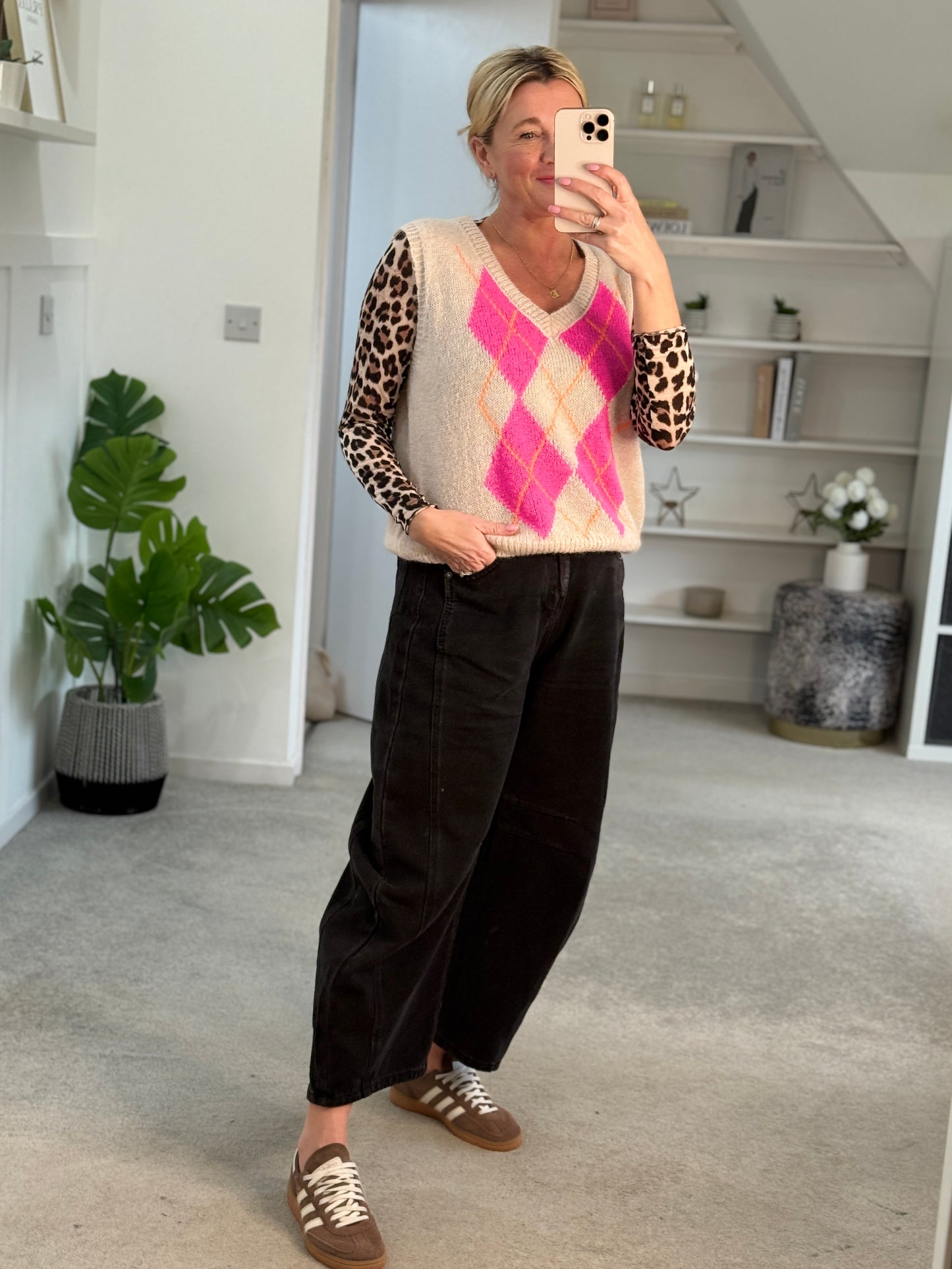 Beige/Pink Argyle V Neck Tank Top