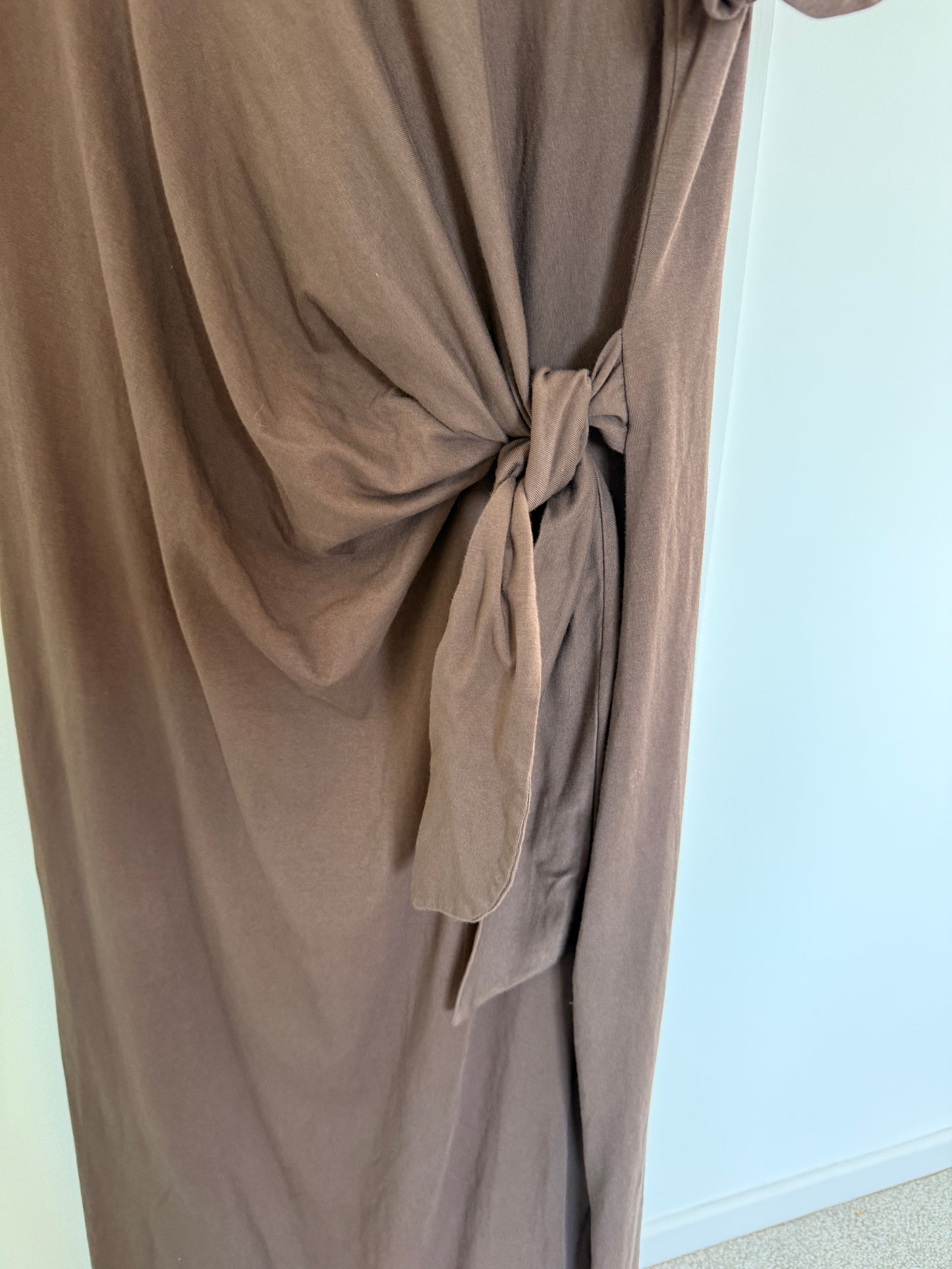 Black Side Tie S/S Jersey Dress
