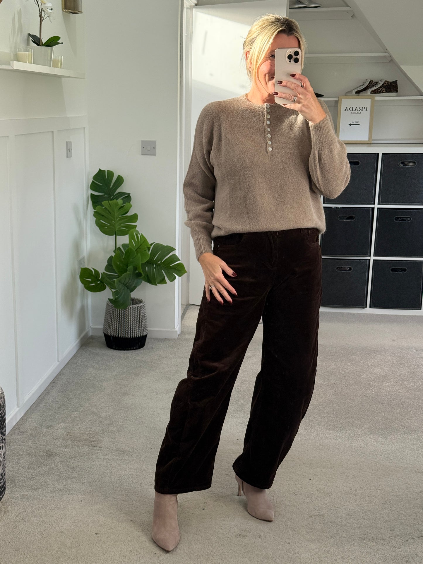 Barrel Leg Cords | Chocolate & Black