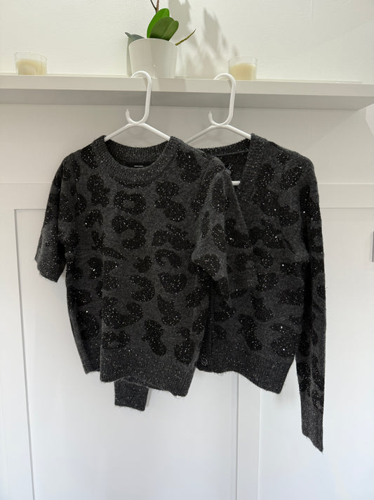 Dk Grey Sequin Animal S/S Jumper