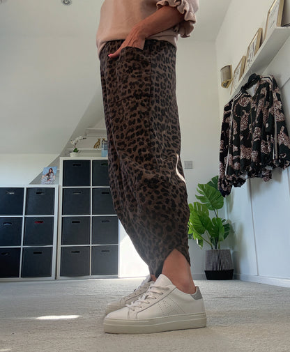 Dark Khaki Leopard Pocket Slim Barrel Cargo Joggers