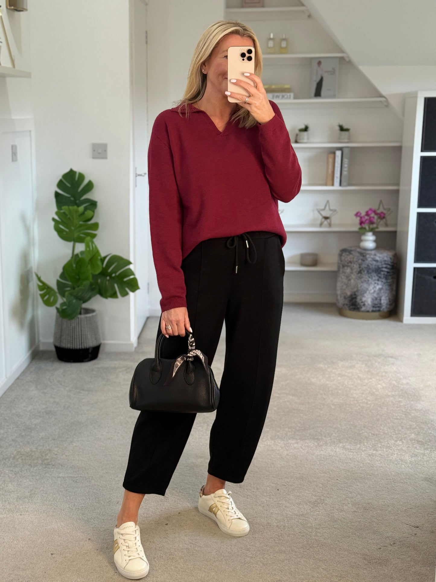 Granata V Neck Polo Knit