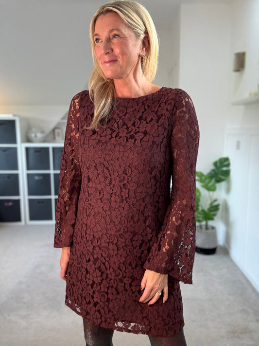 Uma Lace Bow Back Dress