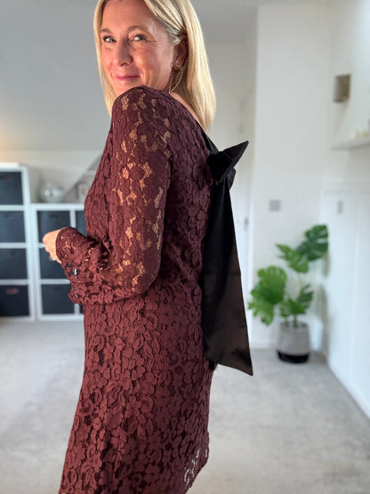 Uma Lace Bow Back Dress