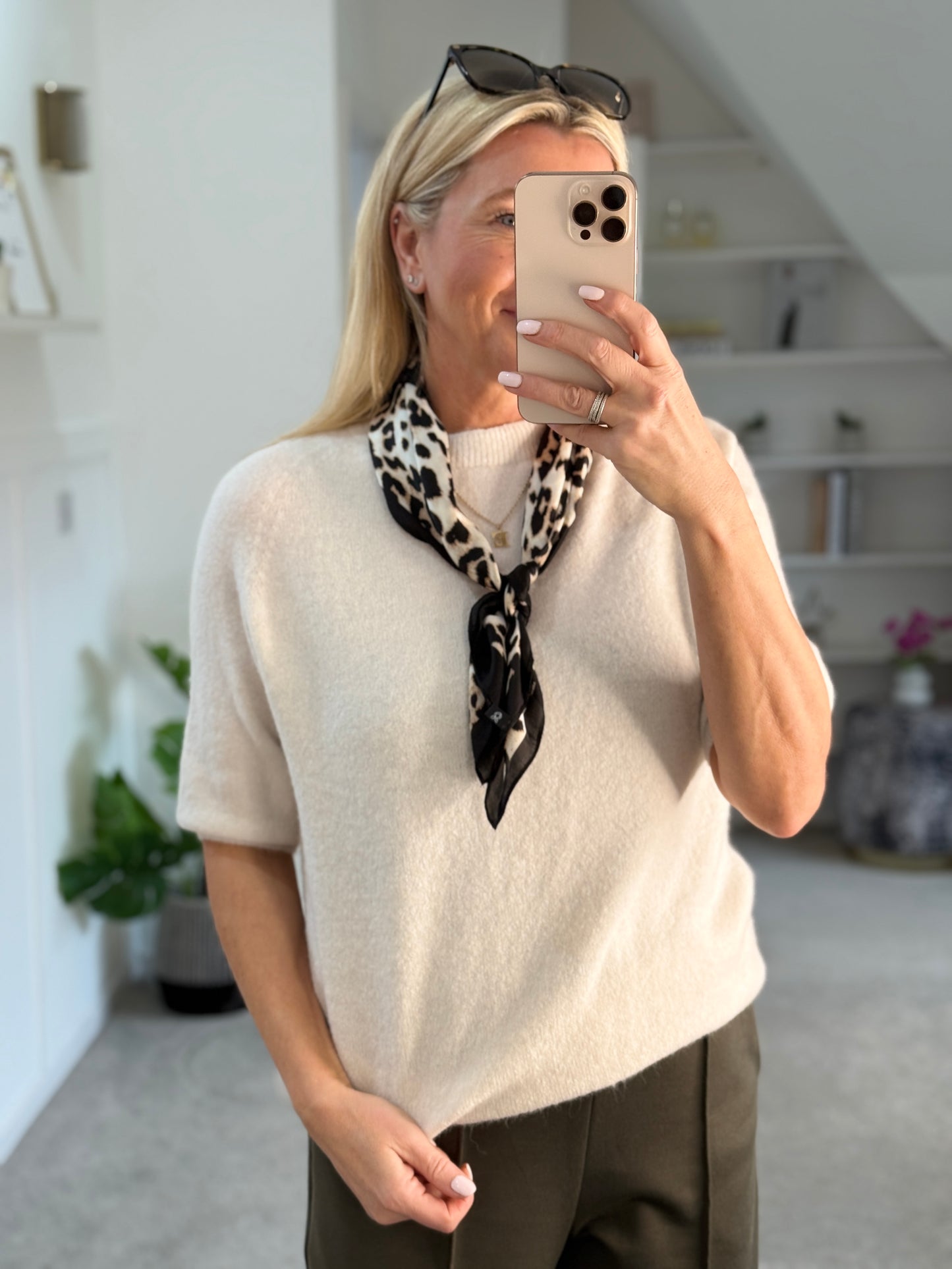 Oatmeal Crew Neck 1/2 Sleeve Jumper