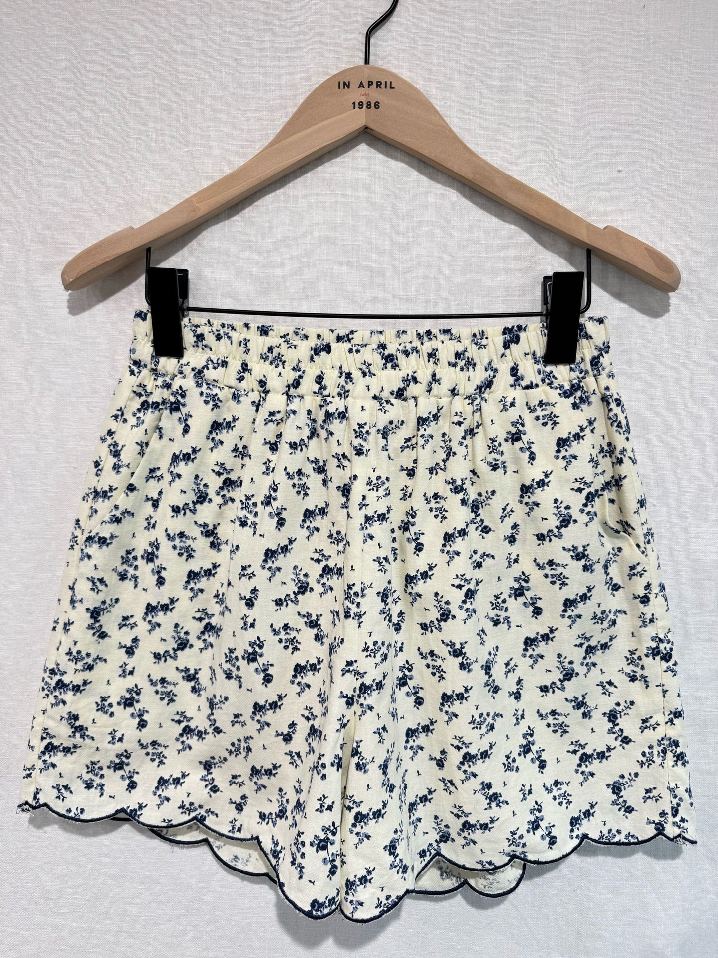 Navy Floral Scalloped Edge Shorts