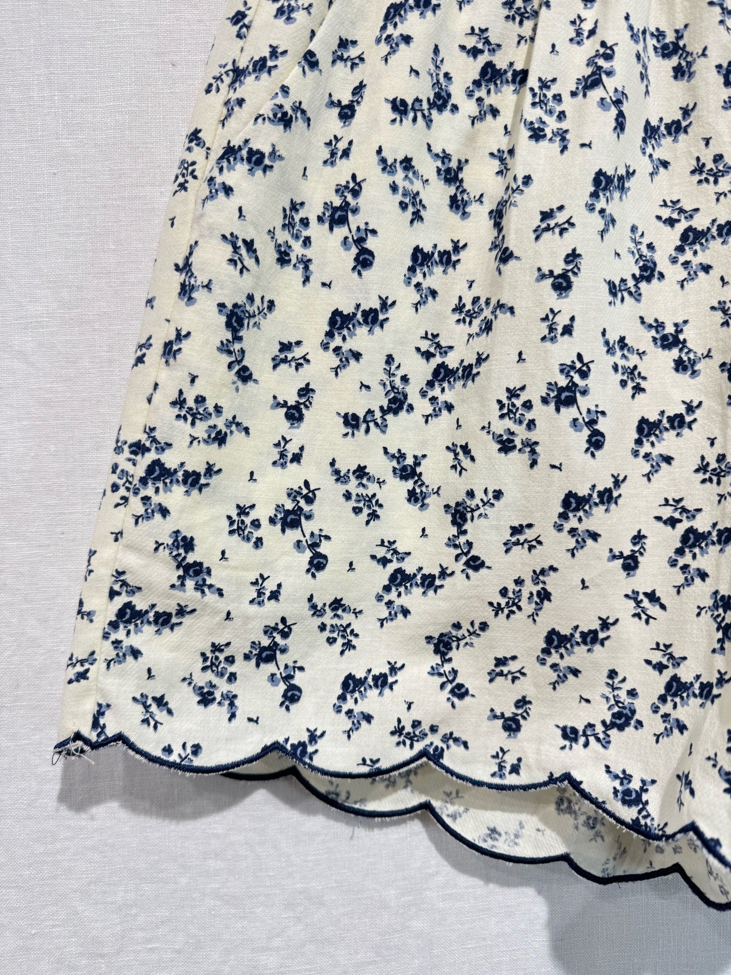 Navy Floral Scalloped Edge Shorts