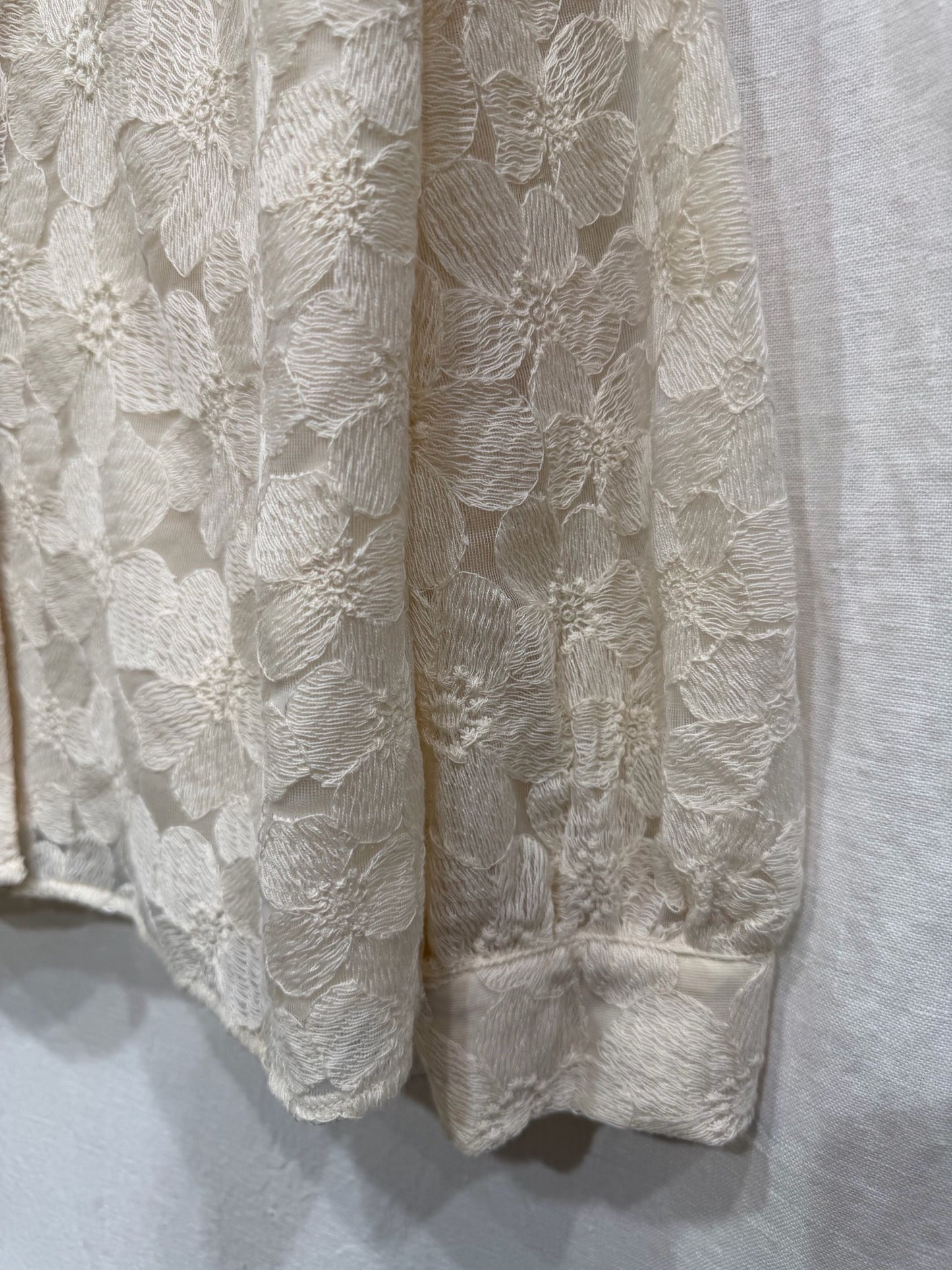 Cream Floral Lace Frill Trim Blouse