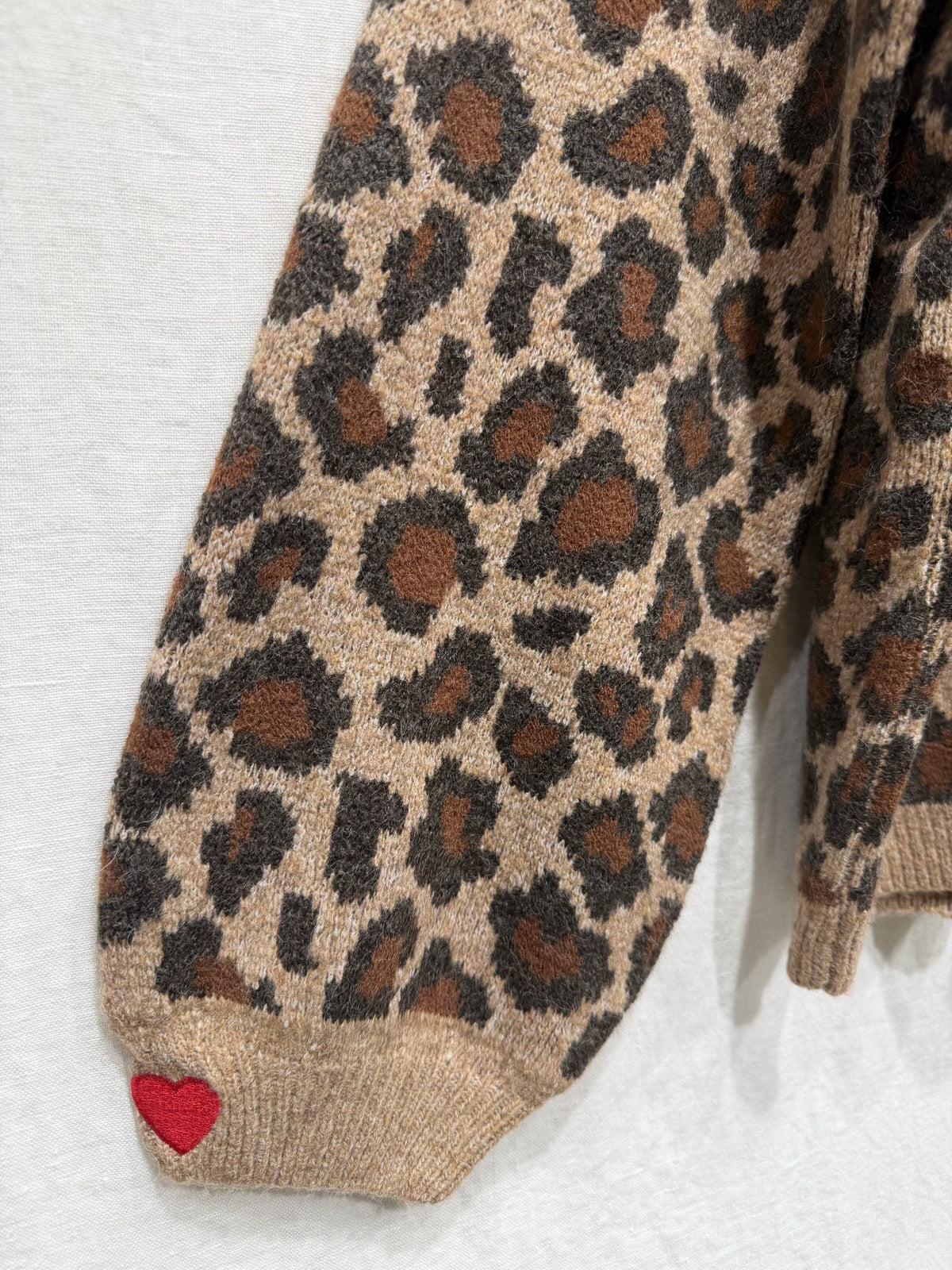 Leopard ❤️ Heart Detail Jumper