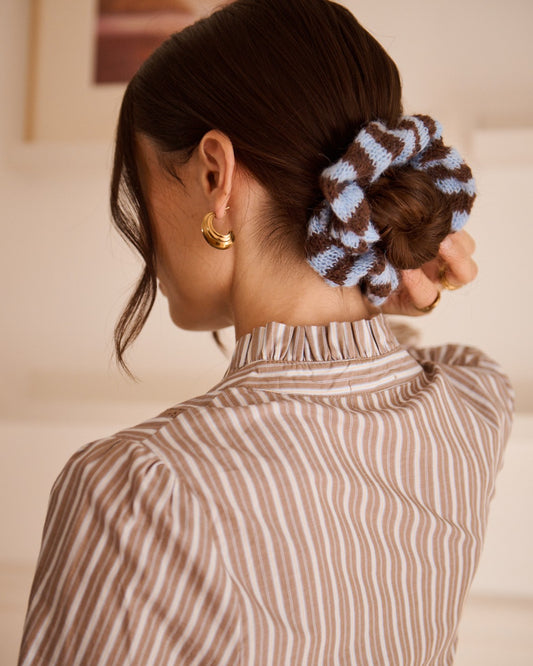 Chocolate/Blue Chunky Stripe Knitted Scrunchie