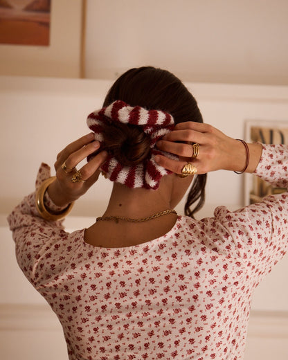 Red/Pink Chunky Stripe Knitted Scrunchie