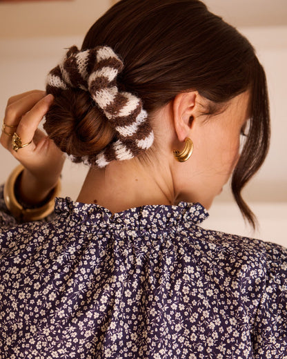 Red/Pink Chunky Stripe Knitted Scrunchie