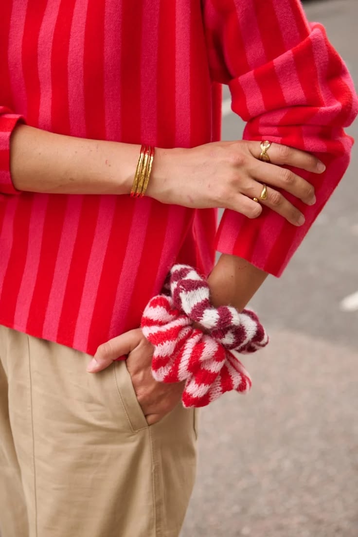 Red/Pink Chunky Stripe Knitted Scrunchie