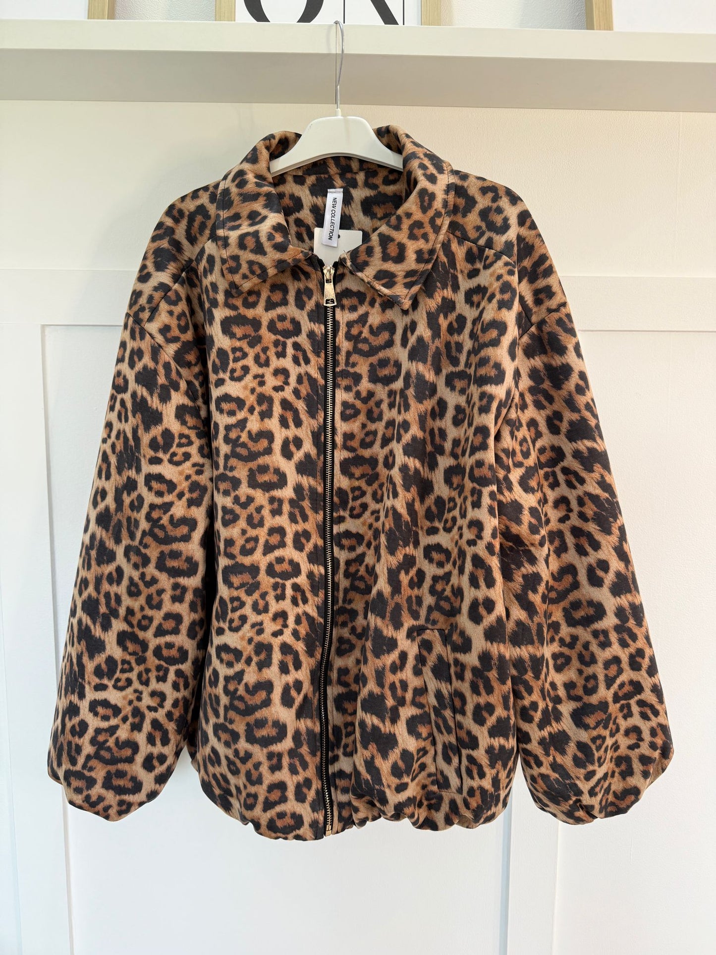 Classic Leopard Print Bomber Jacket