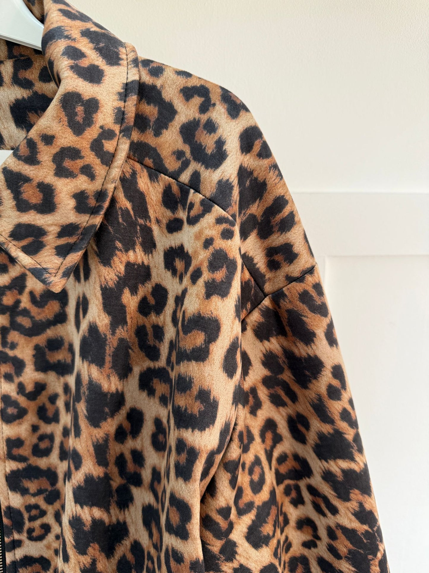 Classic Leopard Print Bomber Jacket