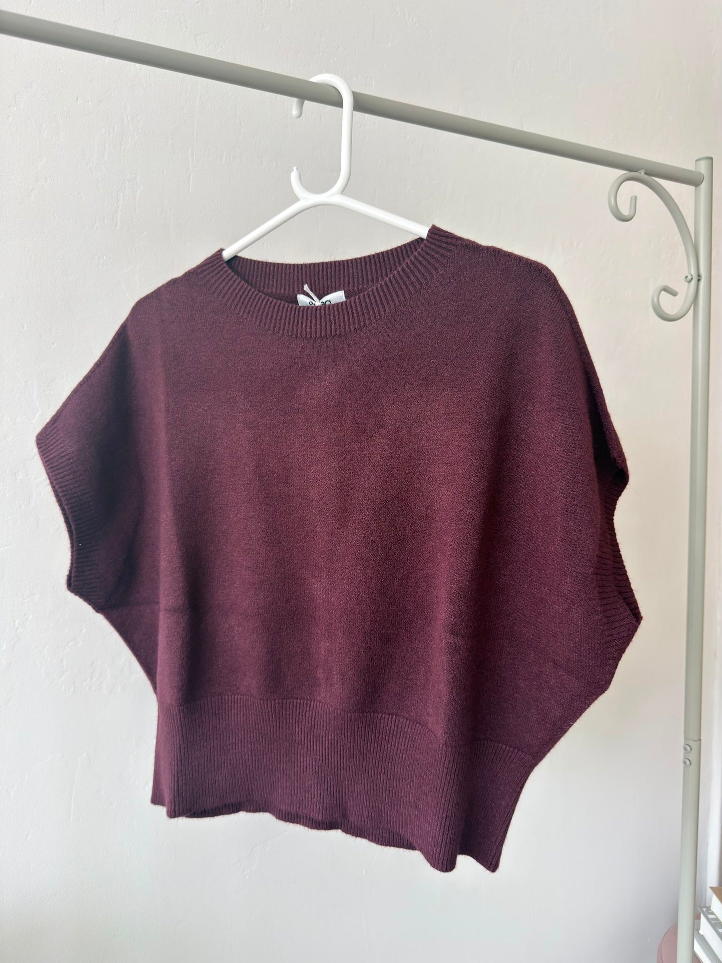 Red S/Sleeve Batwing Jumper