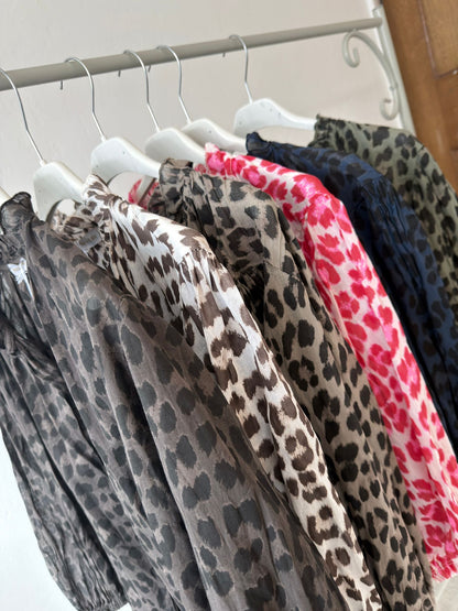 Navy Leopard 3/4 Puff Sleeve Blouse