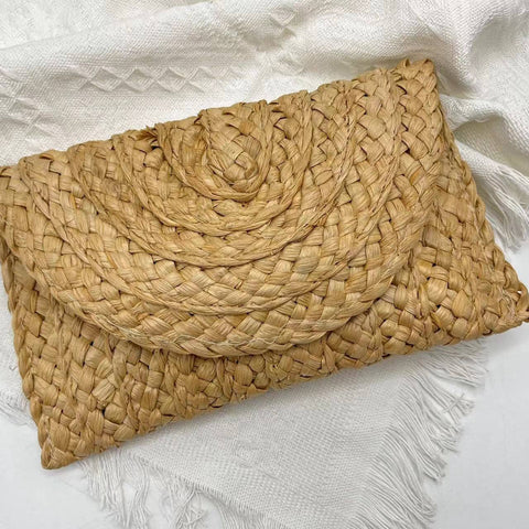 Tan Natural straw clutch bag
