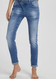 Melly & Co Lightwash Zip Front Jeans